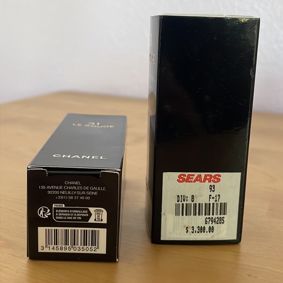 CHANEL 31 LE ROUGE LIPSTICK WITH POUCH (NWT) - Picture 8 of 8